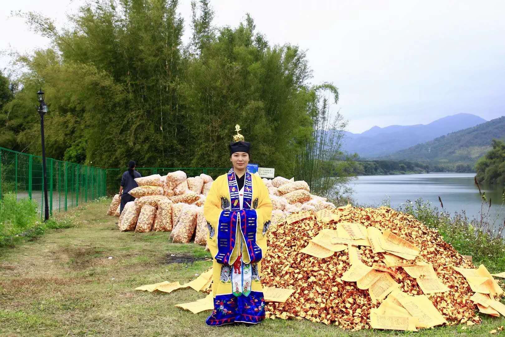 孟玄易老师：桃花仙姑雷坛补财库法事11月19日祝你开财旺运(图11)